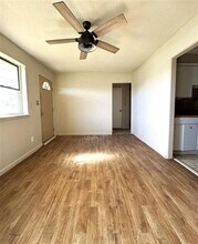 17 NW 25th St in Lawton, OK - Building Photo - Building Photo