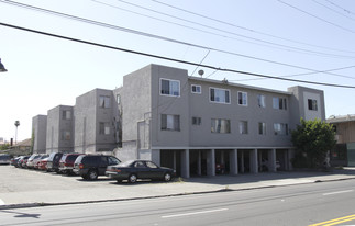 1536 Fruitvale Ave Apartments