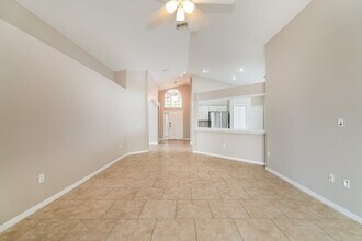 11117 Lake Lanier Dr in Riverview, FL - Building Photo - Building Photo