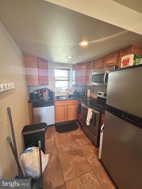 1710 W Girard Ave in Philadelphia, PA - Building Photo - Building Photo