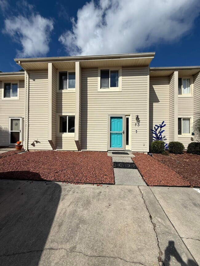 property at 951 Plantation Dr