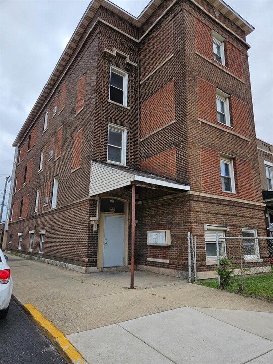 3501 Fir St in East Chicago, IN - Building Photo