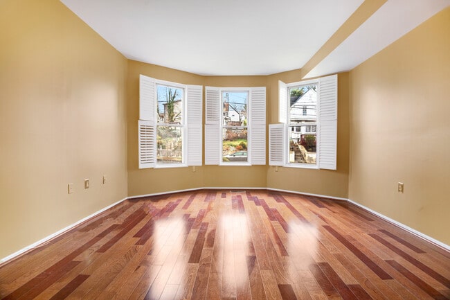 2705 24th St NE in Washington, DC - Building Photo - Building Photo