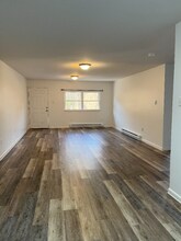 34 8th St in Wind Gap, PA - Building Photo - Building Photo