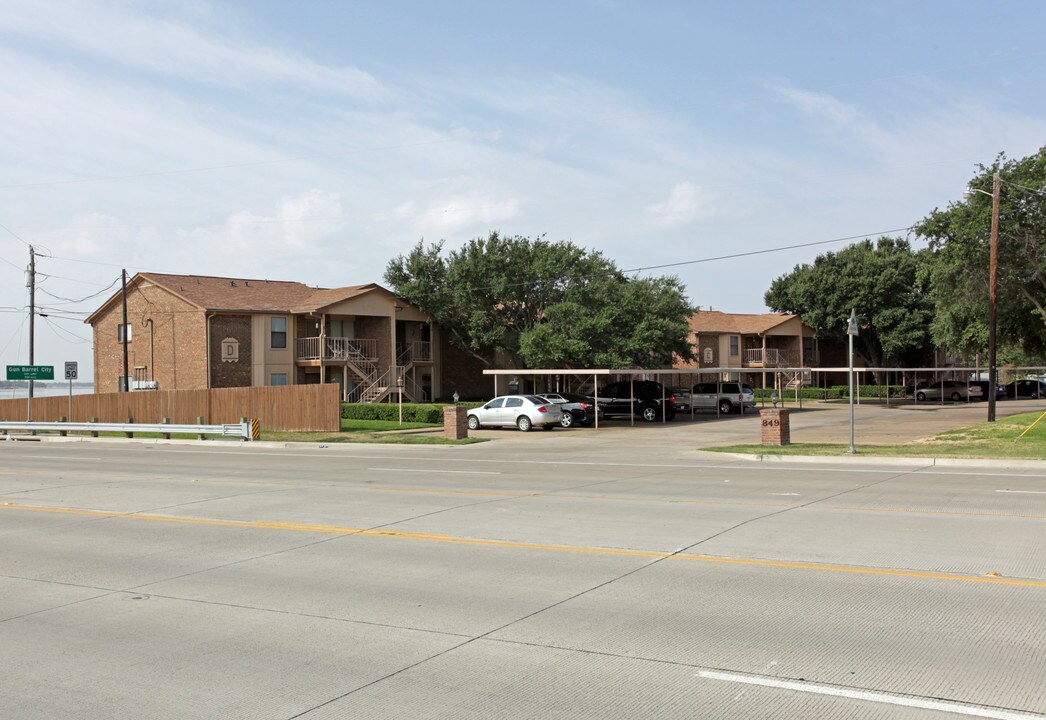 Lifescape Condos in Gun Barrel City, TX - Building Photo