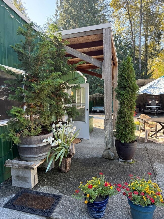 property at 9525 205th Ave SE