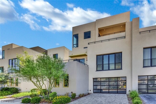 property at 378 Tranquil Peak Ct