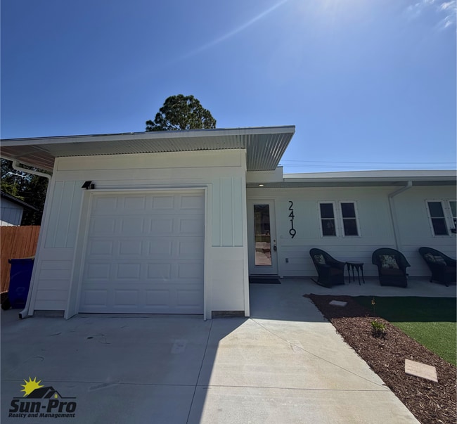 property at 2419 India Palm Dr