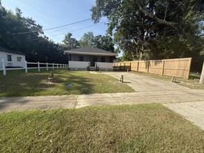 3617 22nd St in Gulfport, MS - Foto de edificio - Building Photo