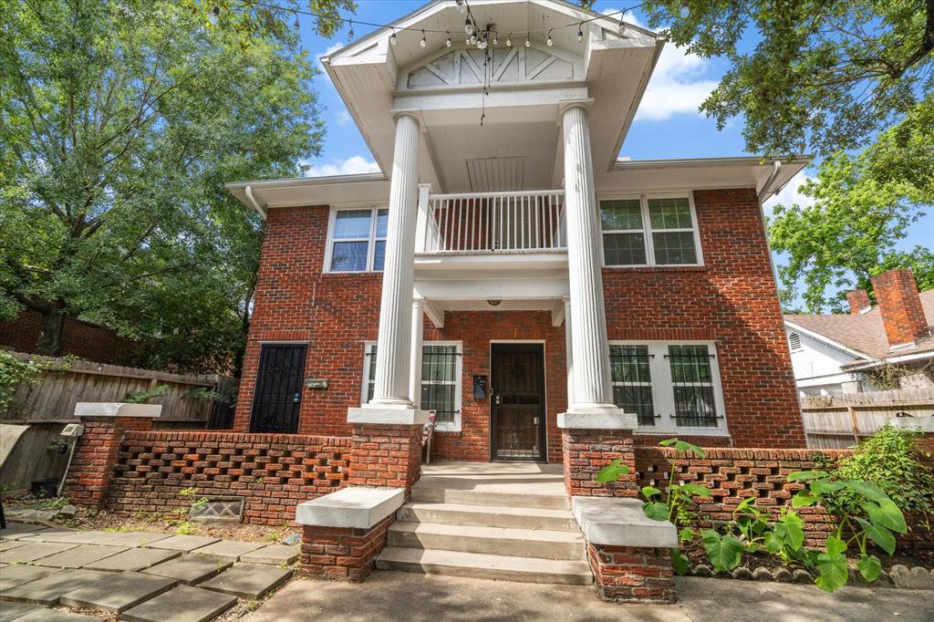 4305 Polk St in Houston, TX - Foto de edificio