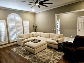 2010 Constitution Ave in Enid, OK - Building Photo - Building Photo