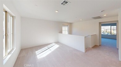 2206 Yuzu St in Corona, CA - Building Photo - Building Photo