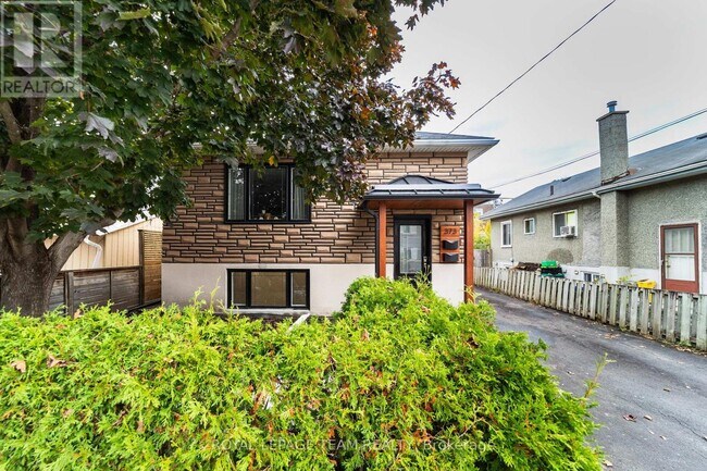 property at 373-373 Brant St