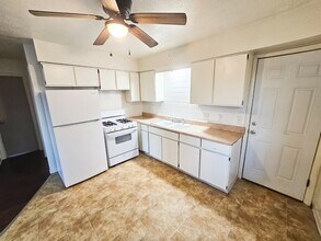 1695 Leighton Ave in Akron, OH - Building Photo - Building Photo