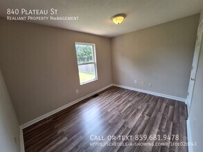 840 Plateau St in Elsmere, KY - Building Photo - Building Photo