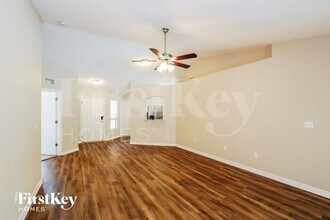 102 Luther Dr in Palm Coast, FL - Building Photo - Building Photo