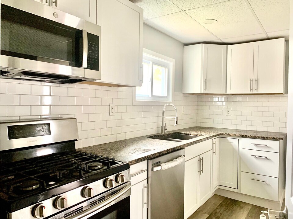 114 Franklin St, Unit 1 in Tonawanda, NY - Foto de edificio