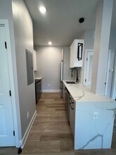 801 N 40th St, Unit 6 in Philadelphia, PA - Foto de edificio - Building Photo