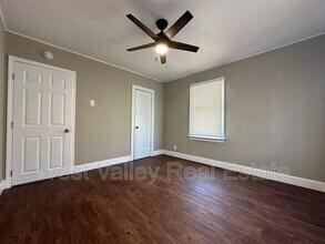 417 E St in Taft, CA - Building Photo - Building Photo