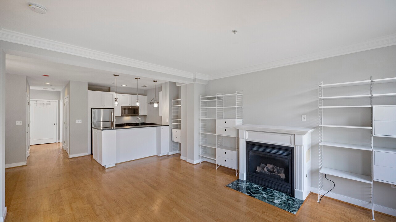 4025 Connecticut Ave NW, Unit 505 in Washington, DC - Building Photo