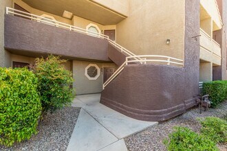 5072 S Rainbow Blvd in Las Vegas, NV - Building Photo - Building Photo