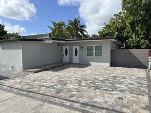 707 NW 3rd Ave in Pompano Beach, FL - Building Photo - Building Photo