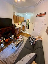 307 Beacon St, Unit 4 in Boston, MA - Building Photo - Building Photo