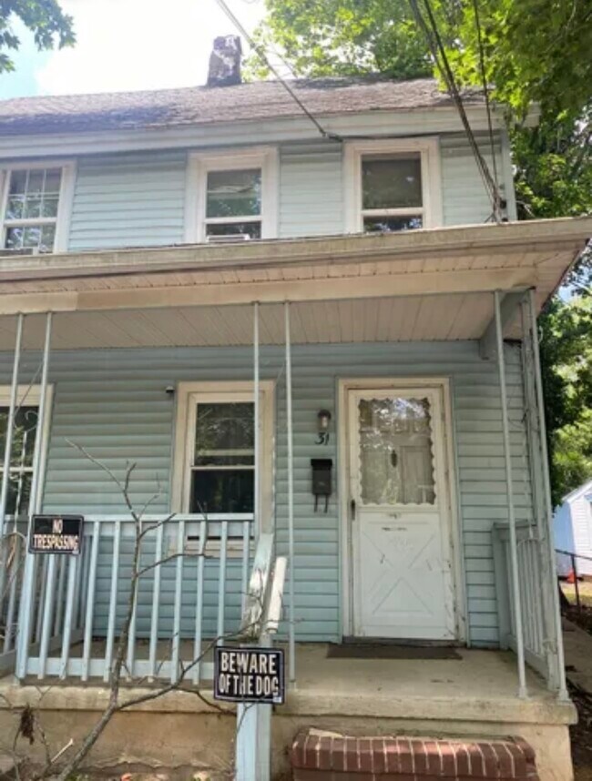 31 Linden St photo'