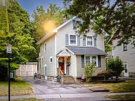 95 Merchants Rd in Rochester, NY - Building Photo