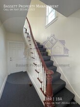 428 Center St-Unit -2nd Fl in Wallingford, CT - Building Photo - Building Photo