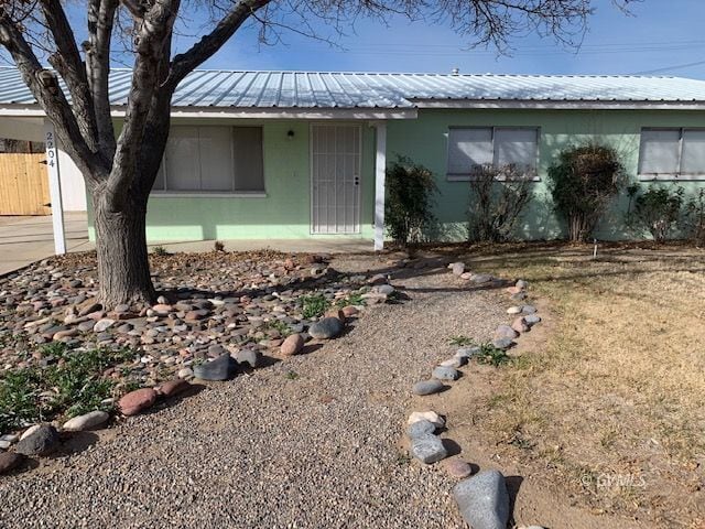 property at 2204 S 10th Ave