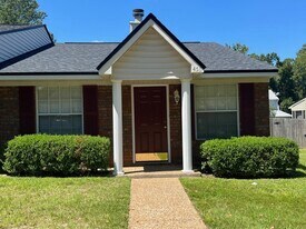 456 High Point Ln in Tallahassee, FL - Building Photo