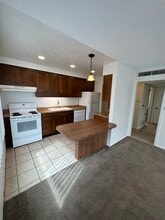 Telshor Terrace Apartments in Las Cruces, NM - Foto de edificio - Building Photo