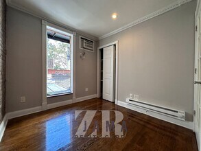 222 Avenue B in New York, NY - Building Photo - Building Photo