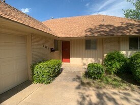 2808 N Ditmer Rd in Oklahoma City, OK - Building Photo