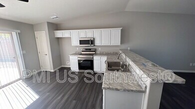 5018 S Rosemary Dr in Fort Mohave, AZ - Building Photo - Building Photo