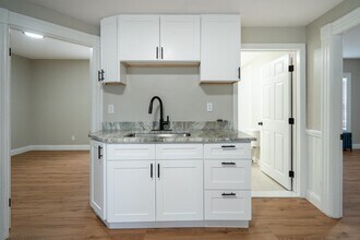 124 Huntington Ave in Manchester, NH - Building Photo - Building Photo