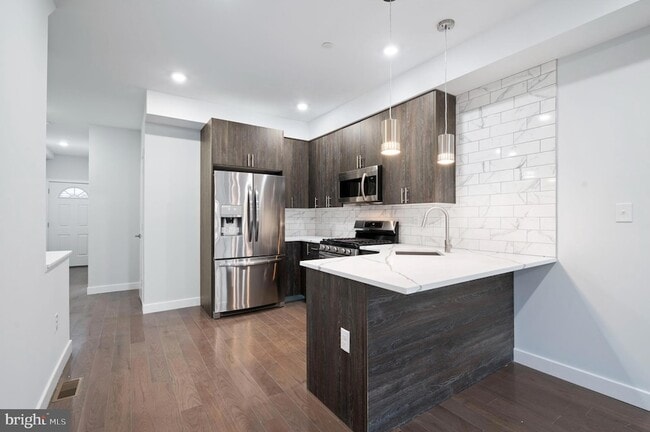 property at 2249 N Franklin St