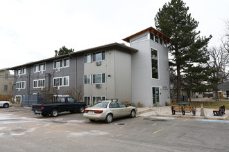 Twin Pines in Boulder, CO - Building Photo - Building Photo