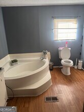 521 Bay Creek Crossing in Loganville, GA - Building Photo - Building Photo