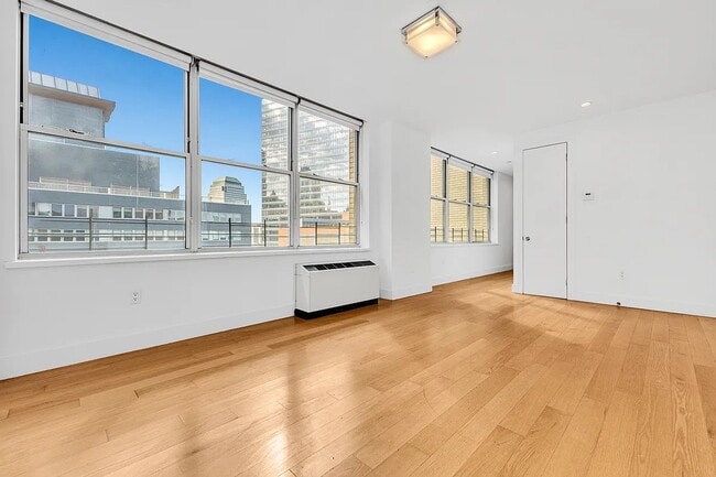 50 Murray St in New York, NY - Building Photo - Building Photo