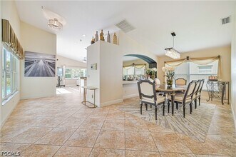14980 Lake Olive Dr in Ft. Myers, FL - Building Photo - Building Photo