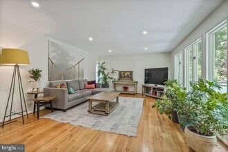 3704 Maryland St in Alexandria, VA - Building Photo - Building Photo