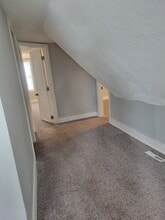 370 Clarendon Ave in Columbus, OH - Building Photo - Building Photo