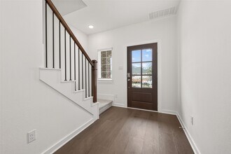 32415 Sunbeam Dr in Fulshear, TX - Building Photo - Building Photo