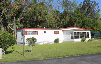 Lake Griffin Mobile Home Park in Leesburg, FL - Building Photo - Building Photo