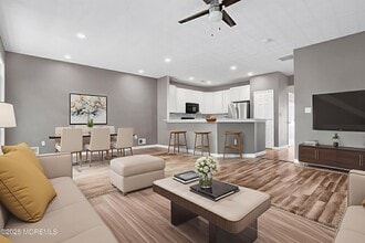 100 Pine St in Lakehurst, NJ - Building Photo - Building Photo