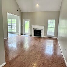 821 Savannah Ln in Calera, AL - Building Photo - Building Photo