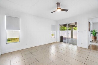 4301 Greenwood Ave in West Palm Beach, FL - Building Photo - Building Photo