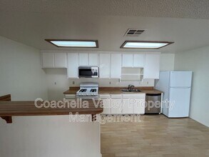 32244 Navajo Trail in Cathedral City, CA - Building Photo - Building Photo